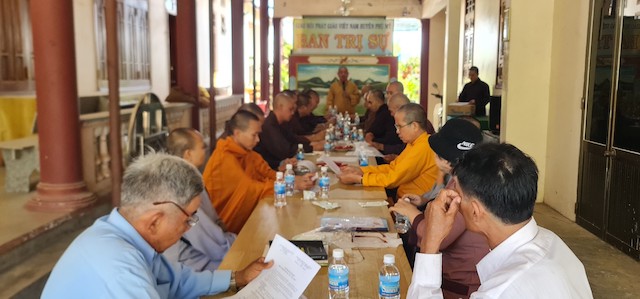 Phù Mỹ: Ban Trị sự tổ chức họp mở rộng triển khai kế hoạch Đại lễ Phật đản PL.2567.
